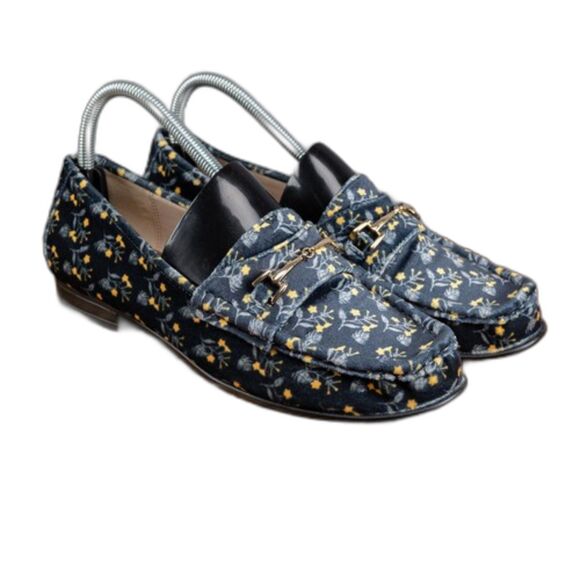 CAbi Carnaby Women's Blue Floral Velvet Loafer Shoe Size 9 Work Casual Career - Picture 16 of 16